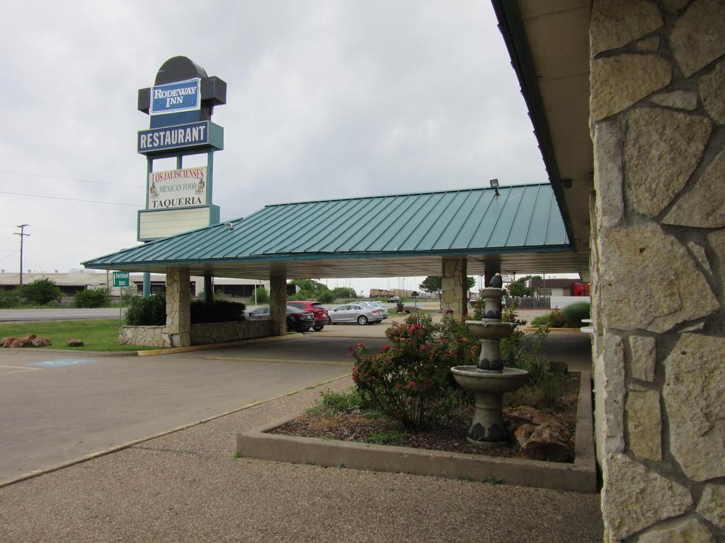 Rodeway Inn Arlington Zewnętrze zdjęcie