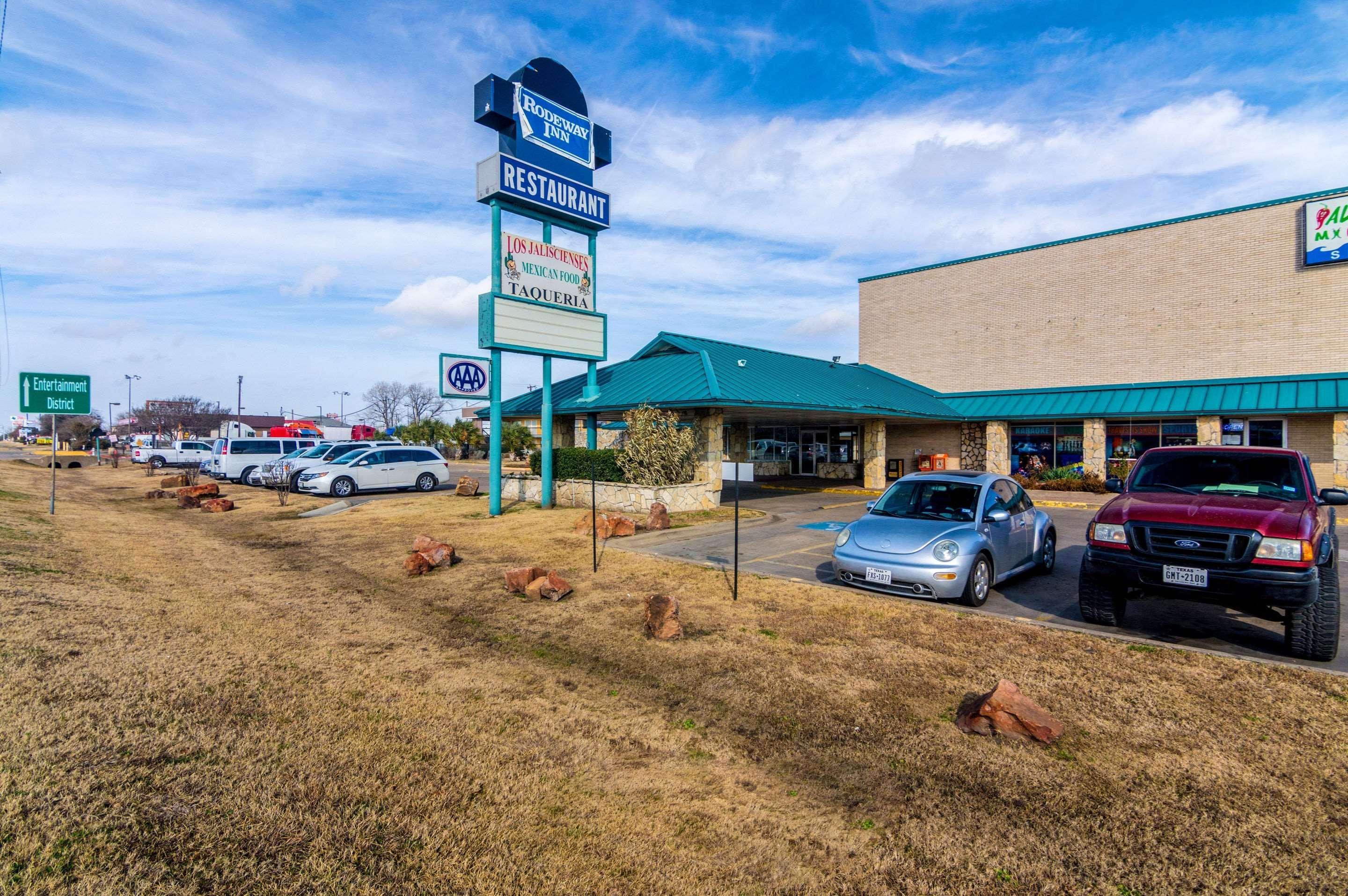 Rodeway Inn Arlington Zewnętrze zdjęcie