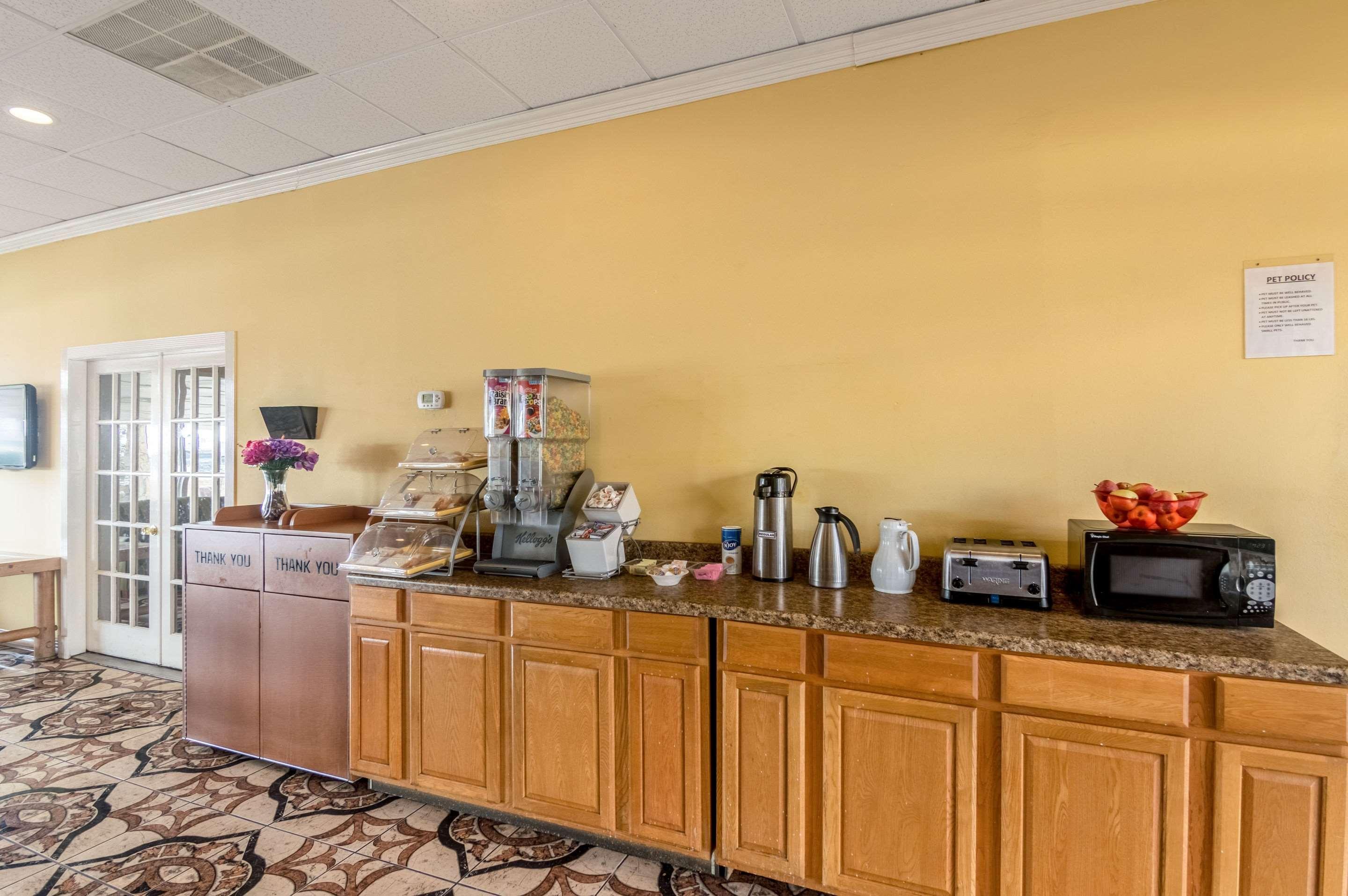 Rodeway Inn Arlington Zewnętrze zdjęcie