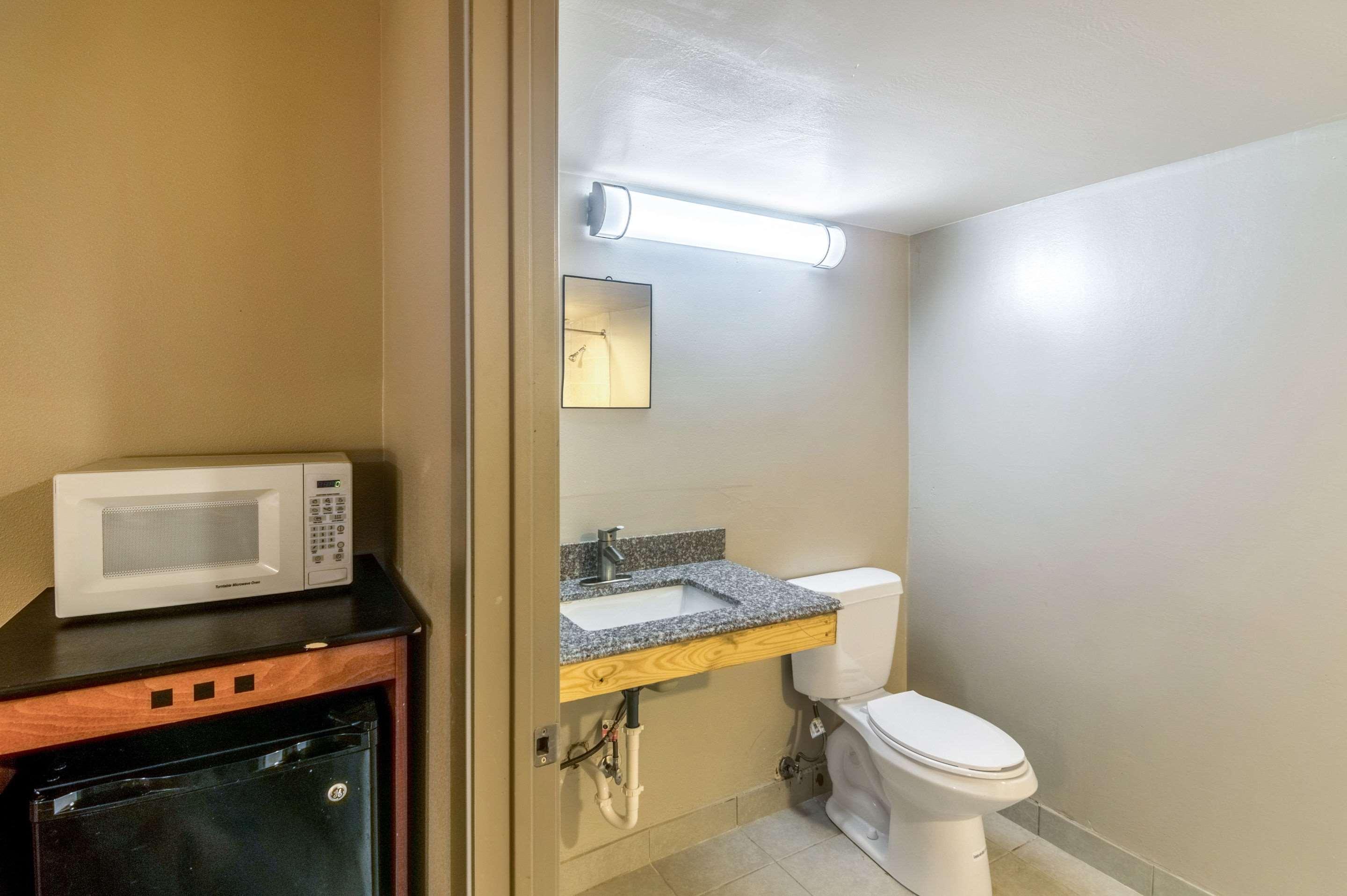 Rodeway Inn Arlington Zewnętrze zdjęcie