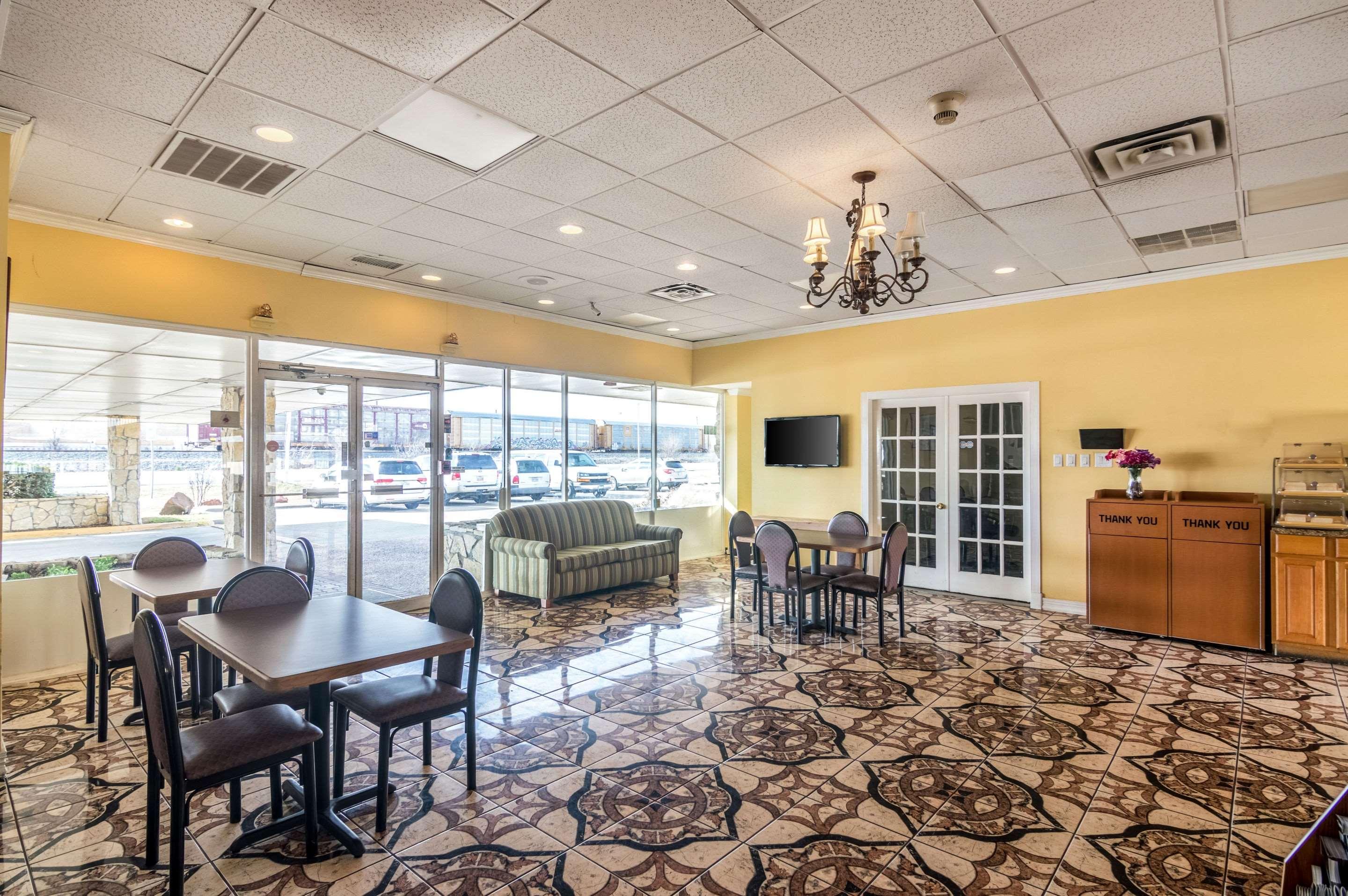 Rodeway Inn Arlington Zewnętrze zdjęcie